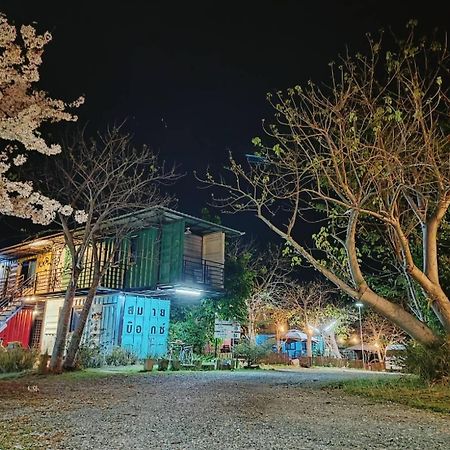 Smile Box Coffee & Resort Nong Hin Exteriör bild