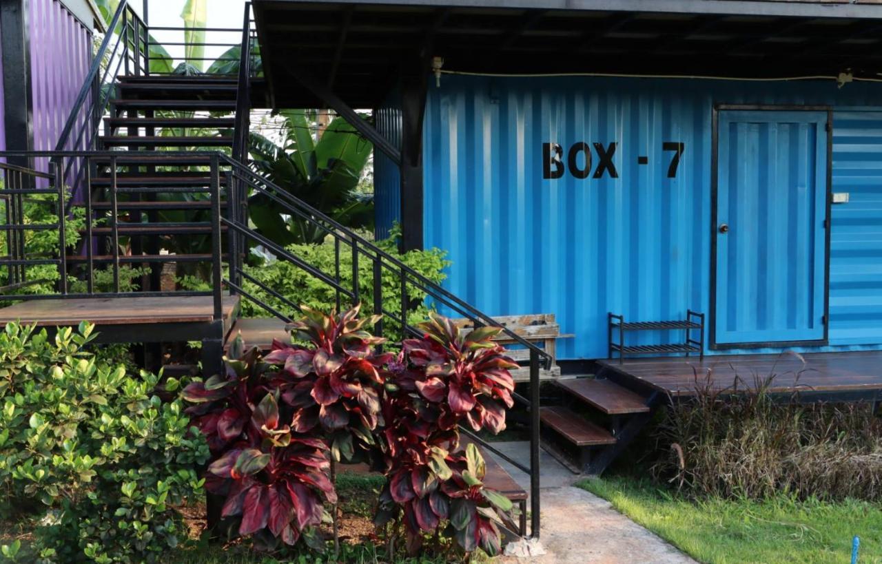 Smile Box Coffee & Resort Nong Hin Exteriör bild