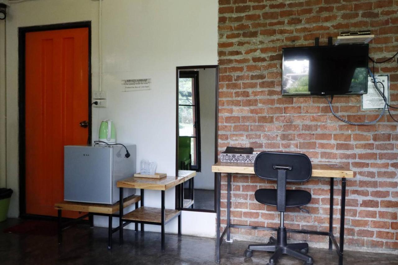 Smile Box Coffee & Resort Nong Hin Exteriör bild