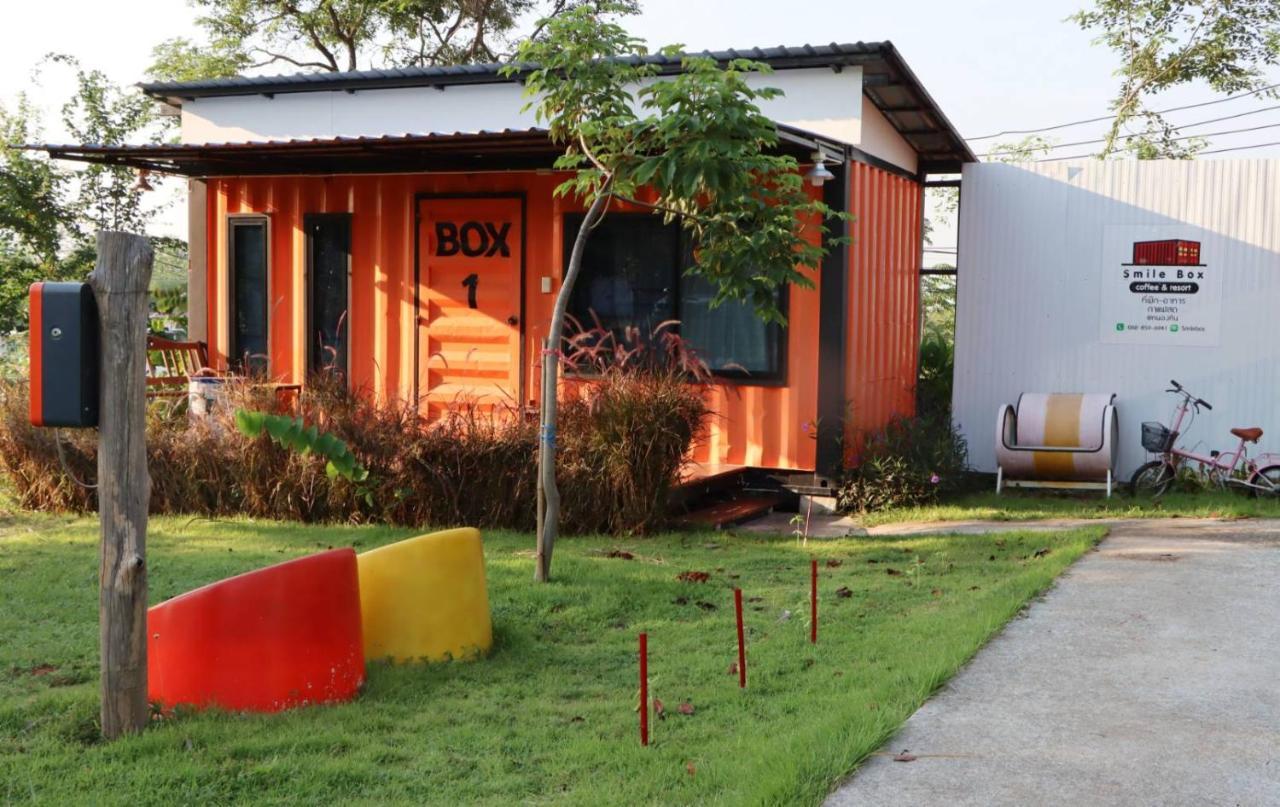 Smile Box Coffee & Resort Nong Hin Exteriör bild