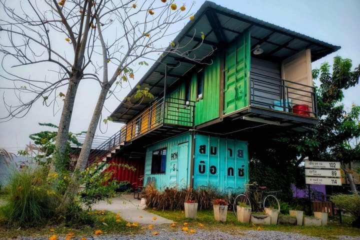 Smile Box Coffee & Resort Nong Hin Exteriör bild